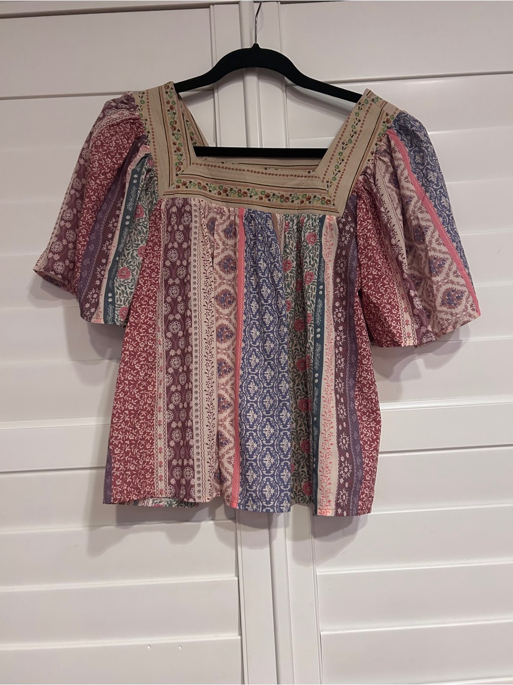 Davi & Dani Square Necked Peasant Top Patchwork Print Size Small